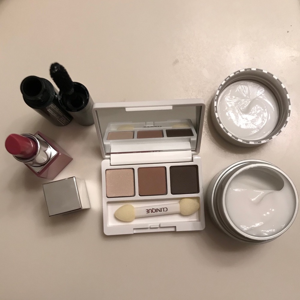 Clinique travel set (beauty and skin care)